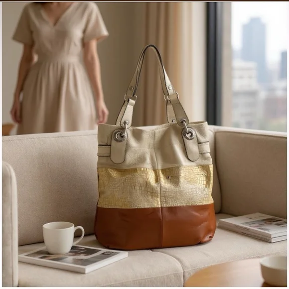 1 - 6 B. Makowsky (Pre-Owned) Women’s Leather Tote Bag Brown/Gold/Tan One Size