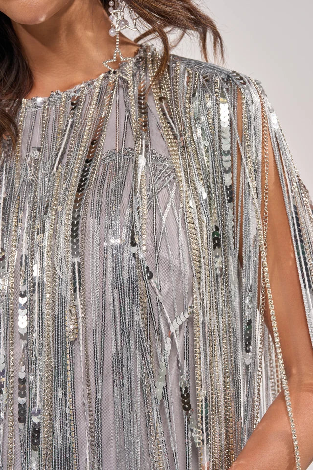 AKIRA Silver Metal DRIP CITY FRINGE TOP.  1X/2X