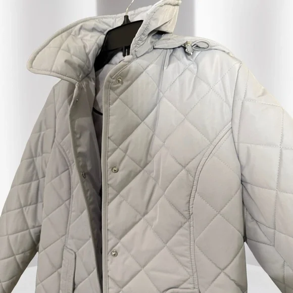 1 - 4 Jones New York Women's Ladies Lightweight Quilted Jacket with a Hood