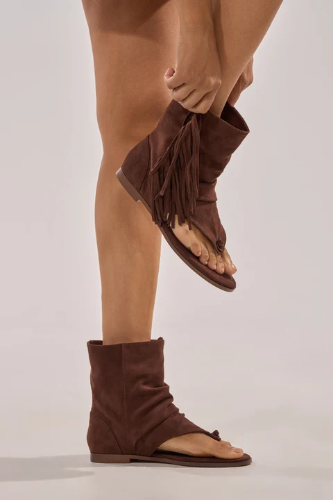 AZALEA WANG FIDDA CHOCOLATE GLADIATOR FLAT SANDAL 7