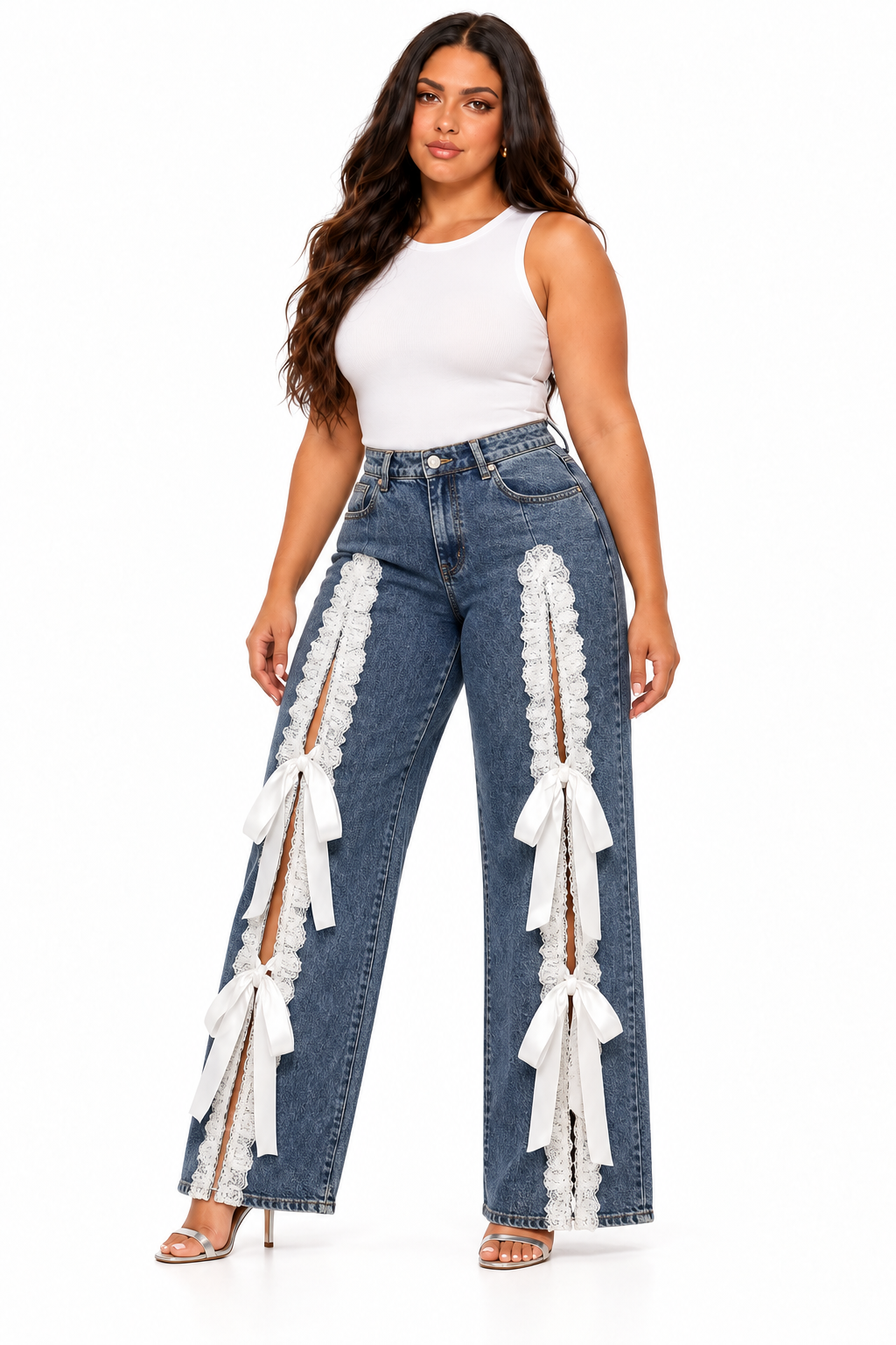 AKIRA BLUE DENIM JEANS WITH WHITE LACE AND RIBBONS. XL
